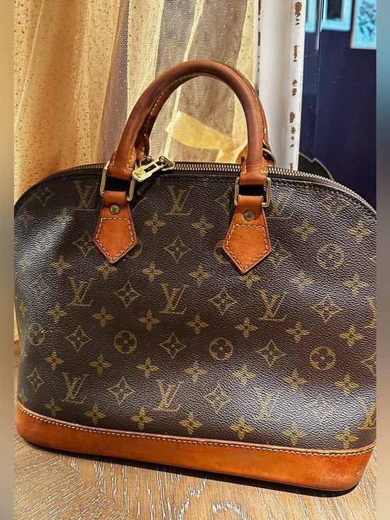 Louis Vuitton Handbags - Louis Vuitton Alma